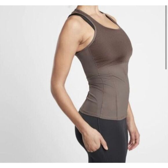 Athleta Vitality Ribbed Tank Top Racerback Mocha Brown Size M - Picture 1 of 16